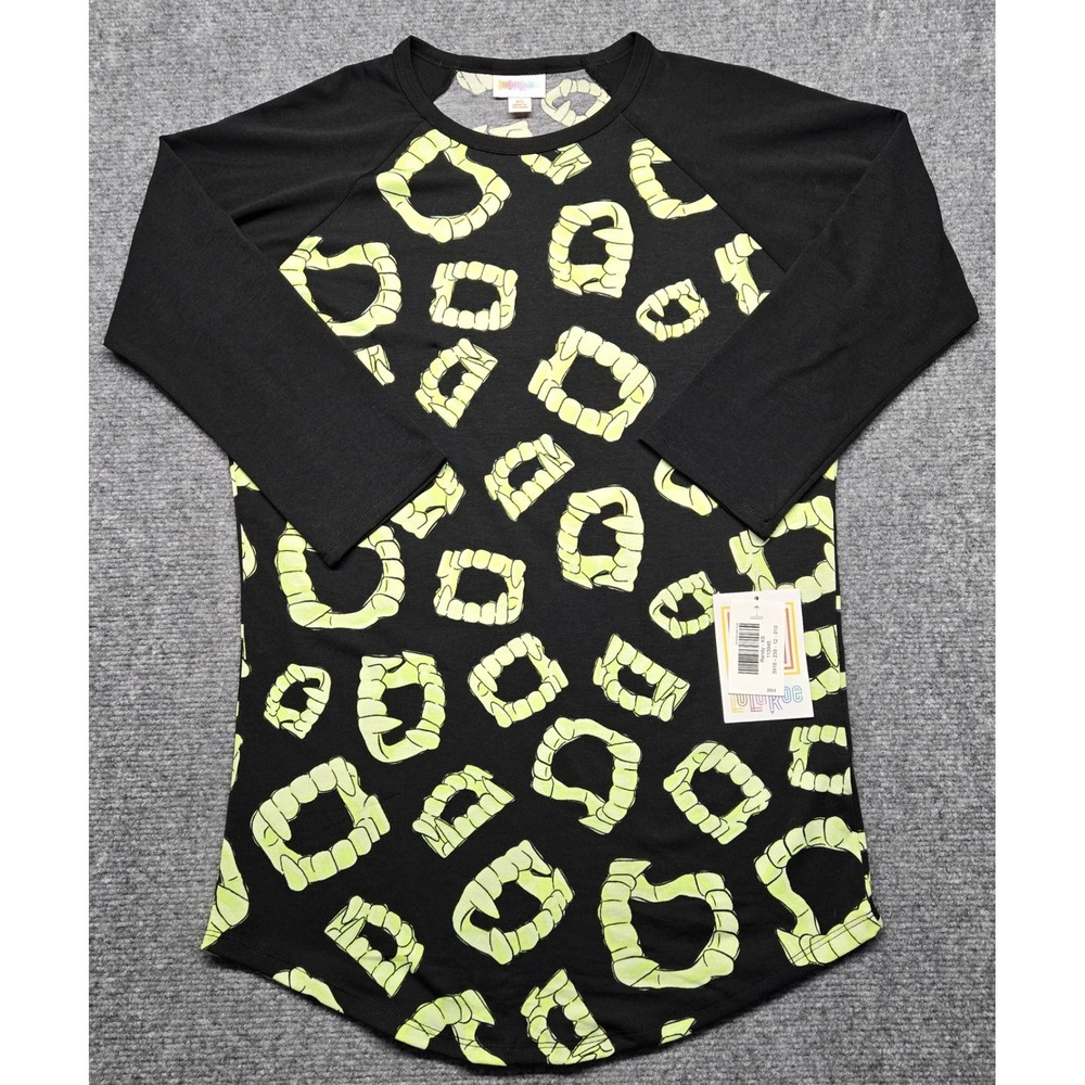 LuLaRoe Randy T-Shirt Womens XS Vampire Fangs Print 3/4 Sleeve Stretch New
